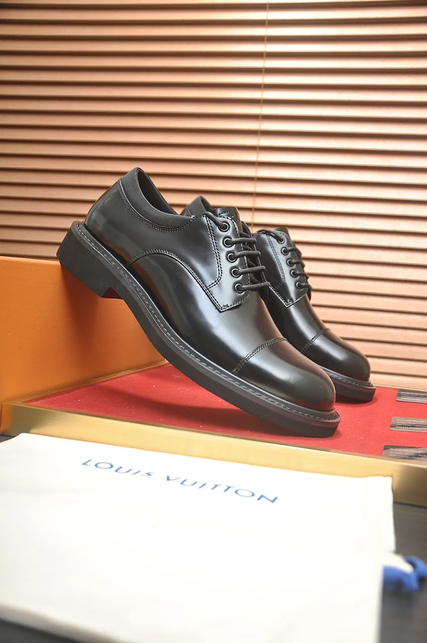 Men's men's shoes💰660💶[LOUIS VUITTON] (original order) new style🍀LV Louis Vuitton * - top version of LV classic leather shoes! Made of imported original single cowhide, original leather side strips and wear-resistant rubber outsole! High quality products! Code number 39-44 (38.45 customized)